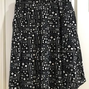 LuLaRoe Circuit Board/Gamer Madison Skirt